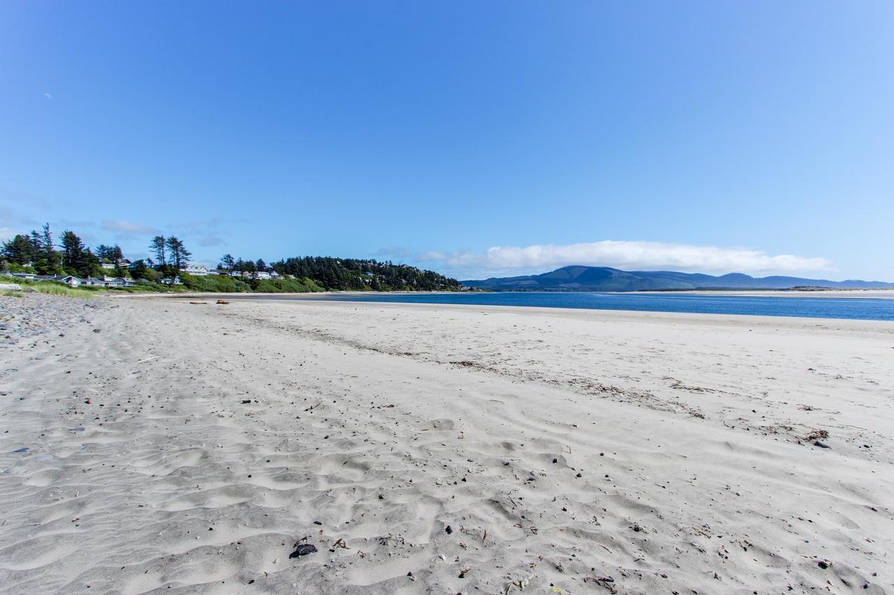 Netarts Bay And Ocean Views Apartment Exterior photo